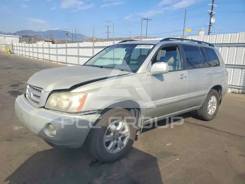 2001 Toyota Highlander фото