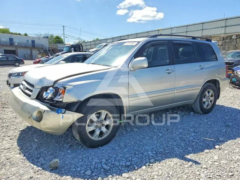 2001 Toyota Highlander фото