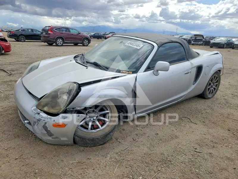 2001 Toyota MR2 фото
