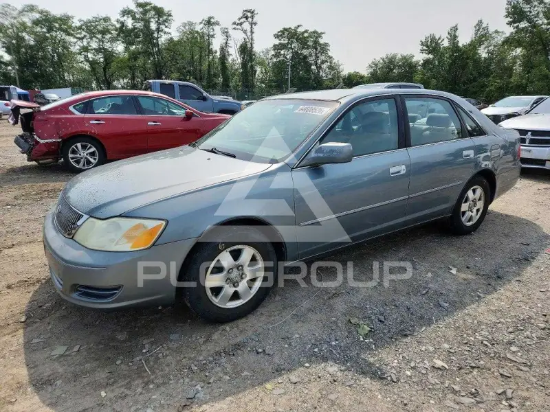2001 Toyota AVALON фото