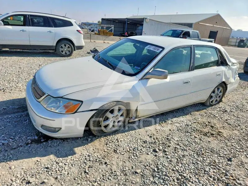 2001 Toyota AVALON фото