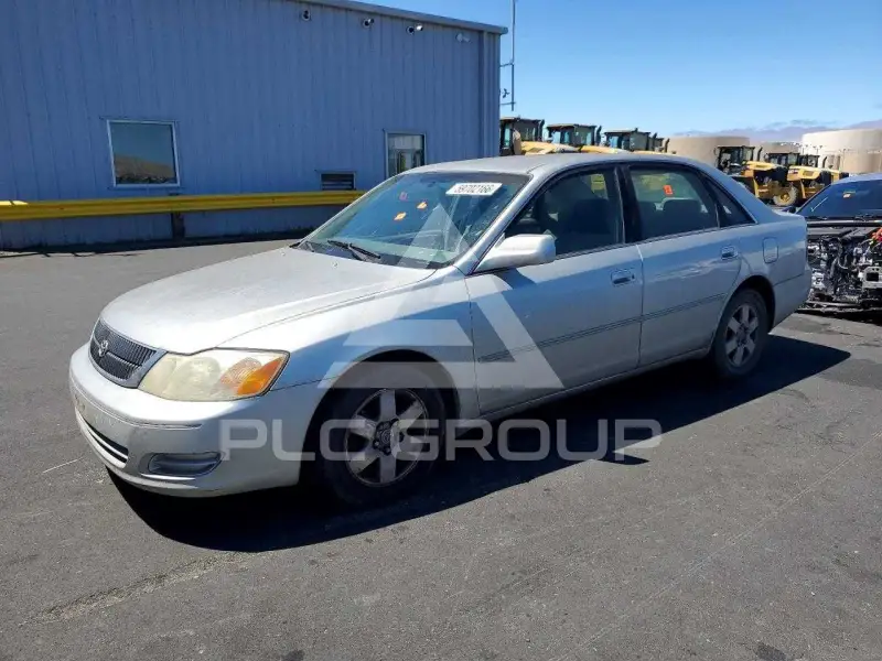 2001 Toyota AVALON фото