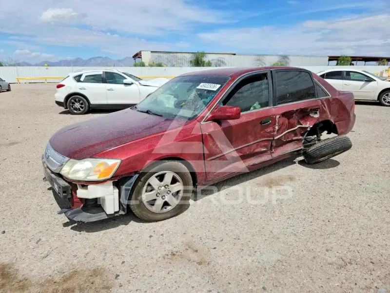 2001 Toyota AVALON photo