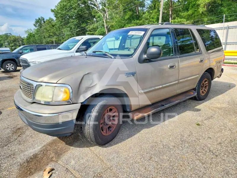 2001 Ford EXPEDITION photo
