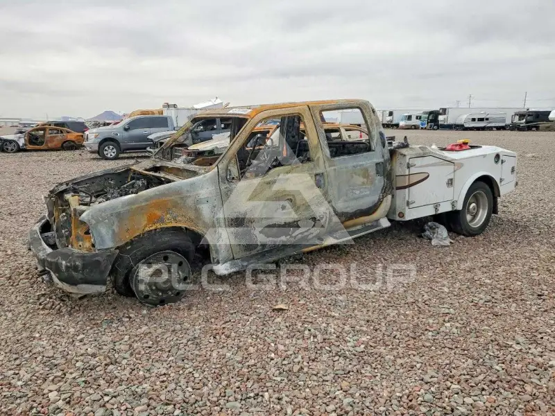 2001 Ford F-550 photo