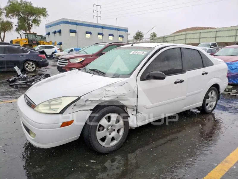 2001 Ford FOCUS photo