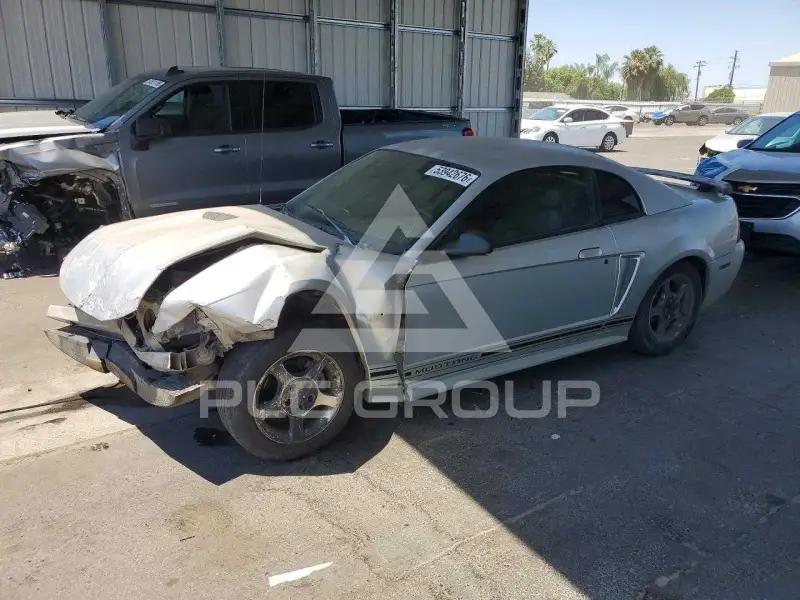 2001 Ford MUSTANG фото