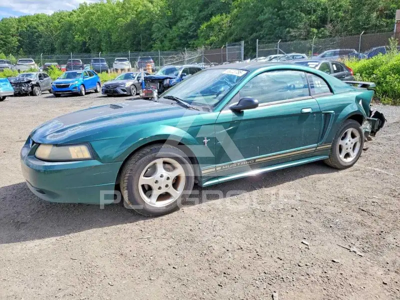 2001 Ford MUSTANG photo