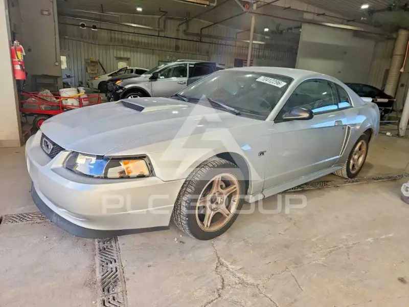 2001 Ford MUSTANG фото