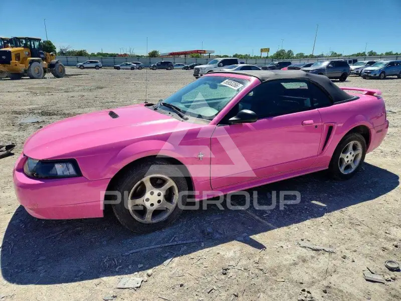 2001 Ford MUSTANG photo