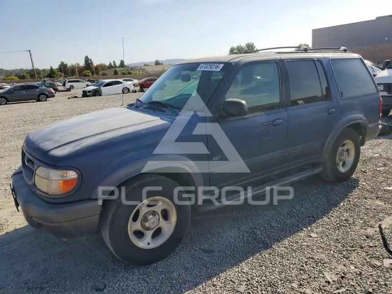 2001 Ford EXPLORER photo