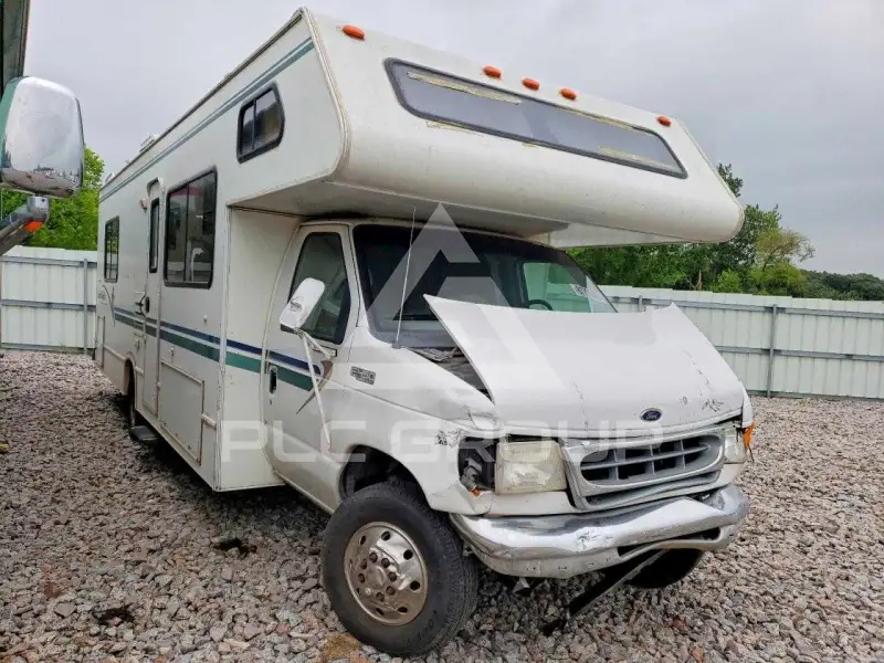 2001 Ford ECONOLINE photo