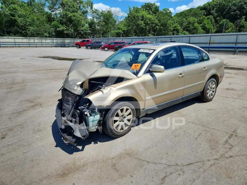 2001 Volkswagen Passat photo