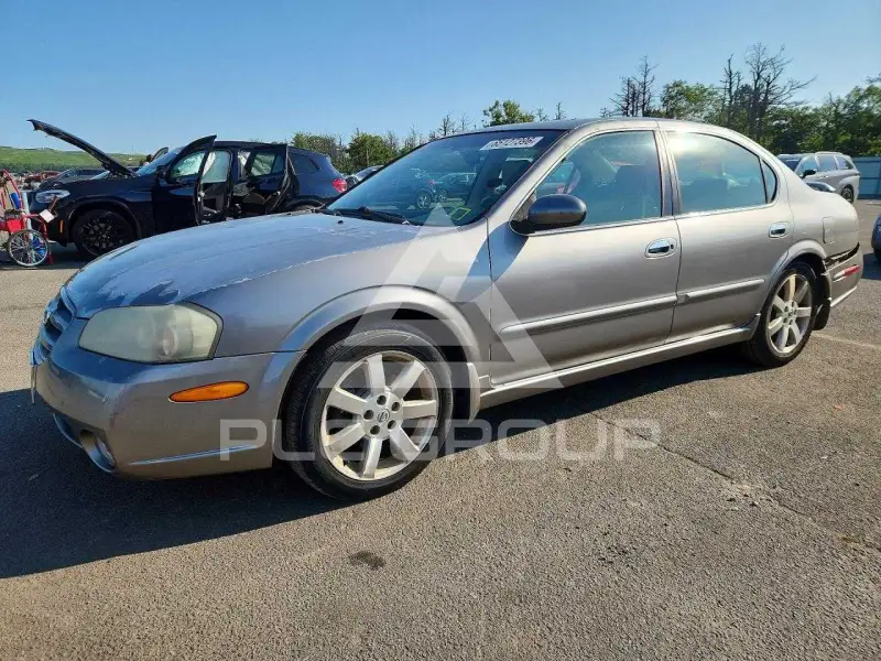 2002 Nissan MAXIMA photo
