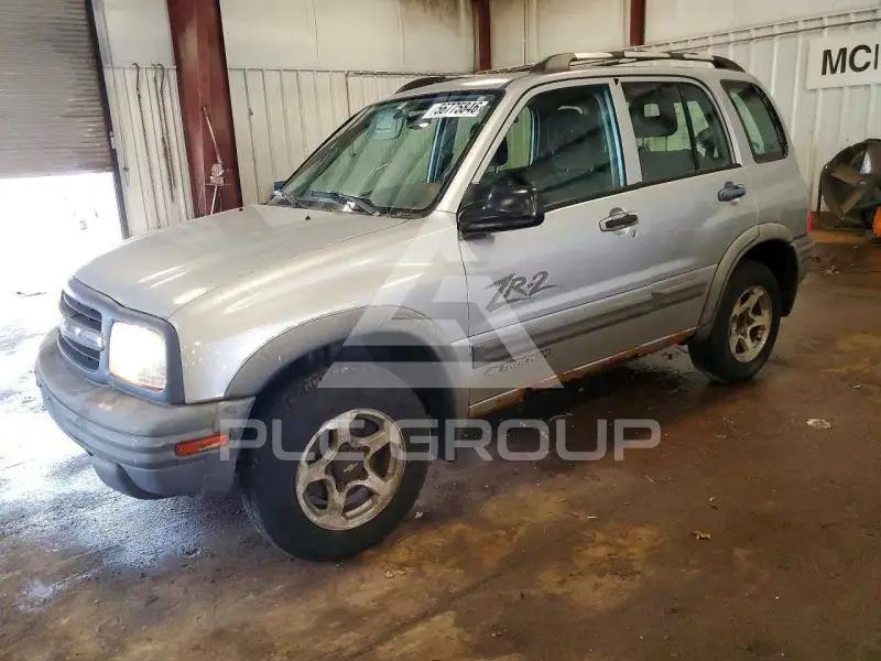 2002 Chevrolet TRACKER photo