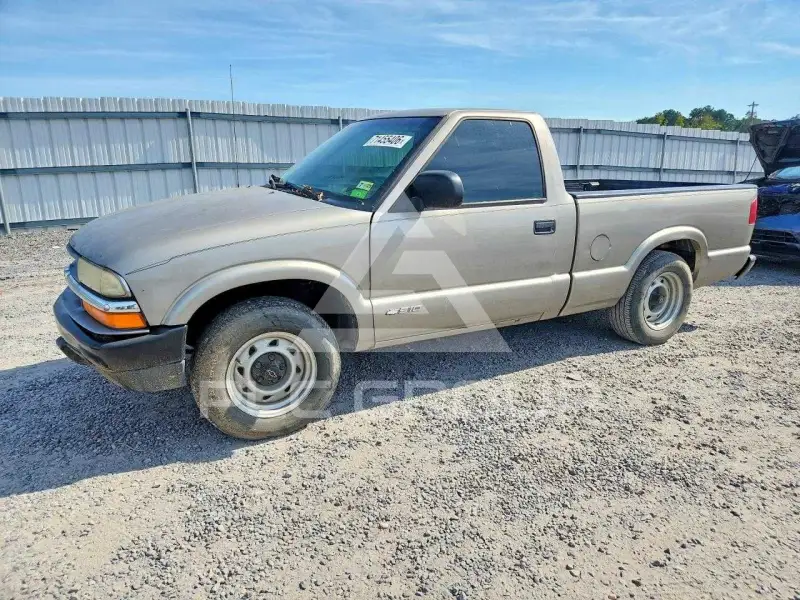 2002 Chevrolet S10 фото