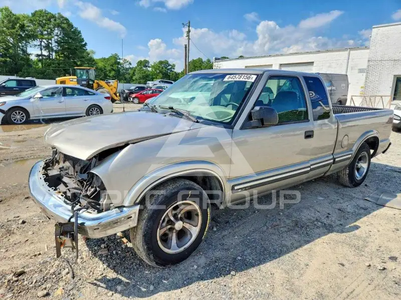 2002 Chevrolet S10 фото