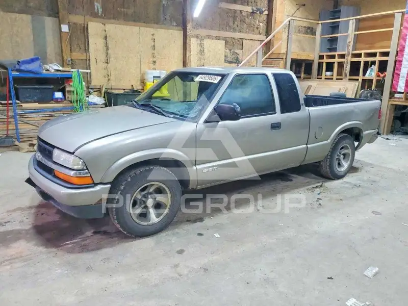 2002 Chevrolet S10 фото