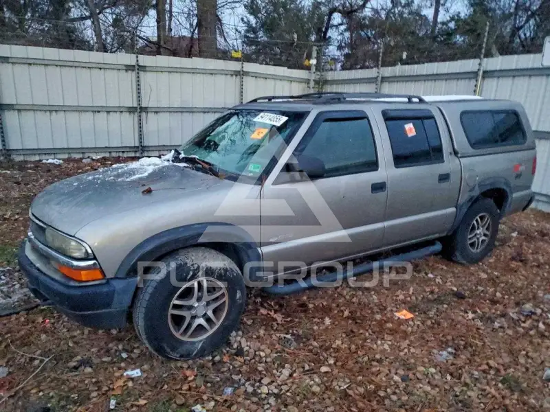 2002 Chevrolet S10 фото