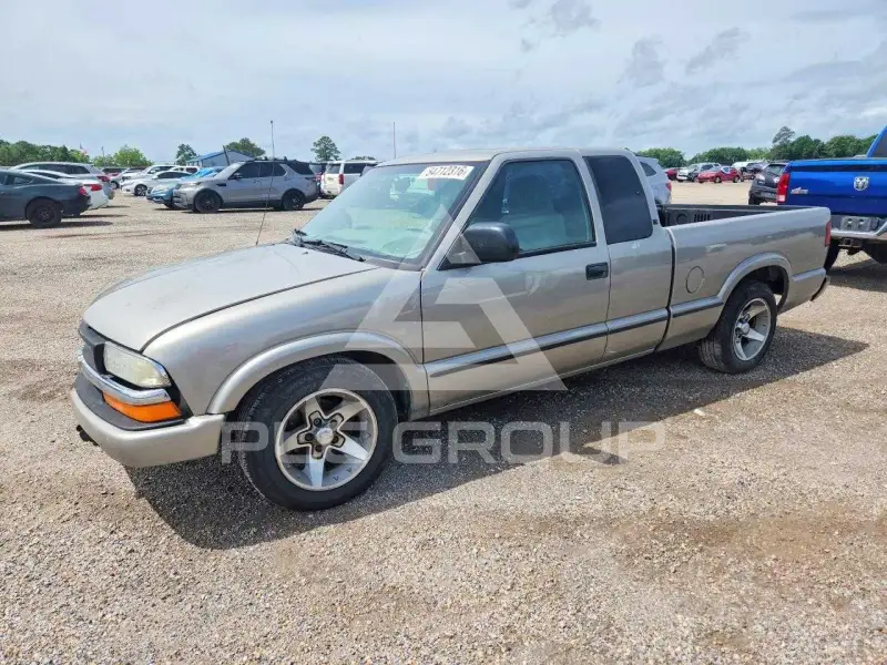 2002 Chevrolet S10 фото