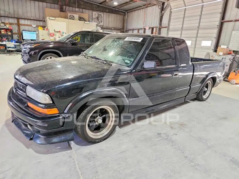 2002 Chevrolet S10 фото