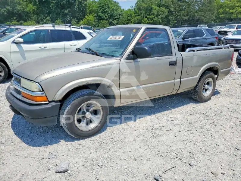 2002 Chevrolet S10 photo