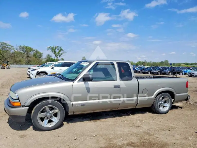 2002 Chevrolet S10 фото