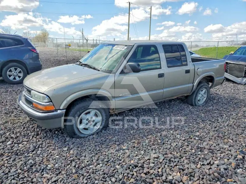 2002 Chevrolet S10 фото