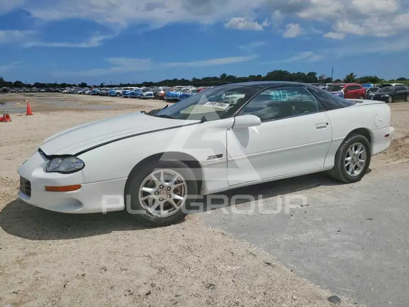 2002 Chevrolet Camaro photo