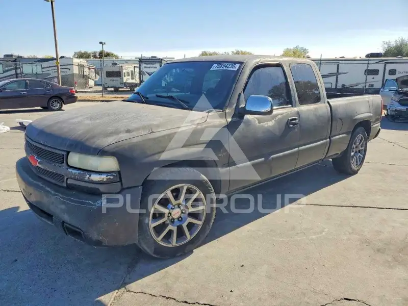 2002 Chevrolet Silverado фото