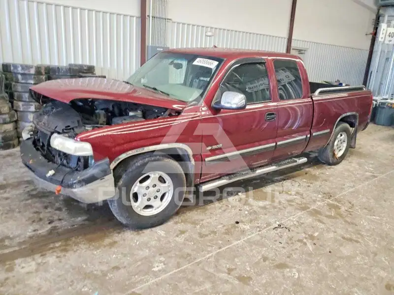 2002 Chevrolet Silverado photo