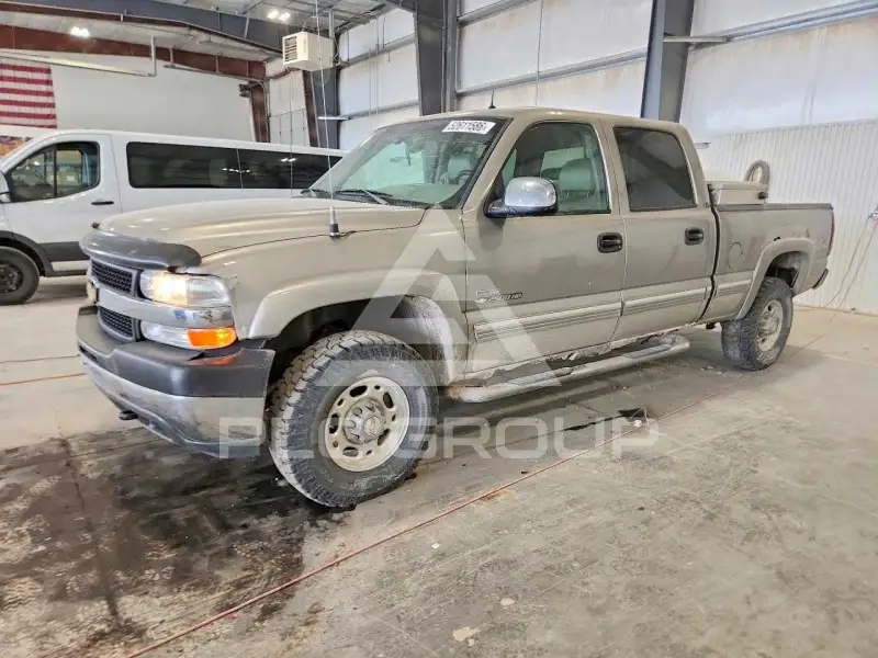2002 Chevrolet Silverado photo