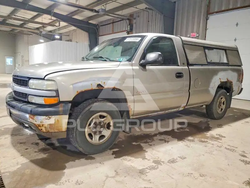 2002 Chevrolet Silverado фото