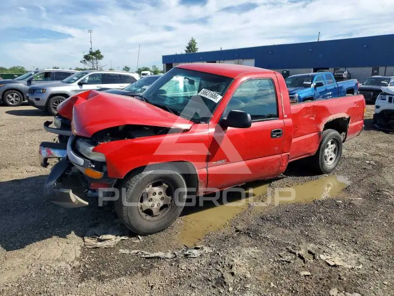 2002 Chevrolet Silverado photo