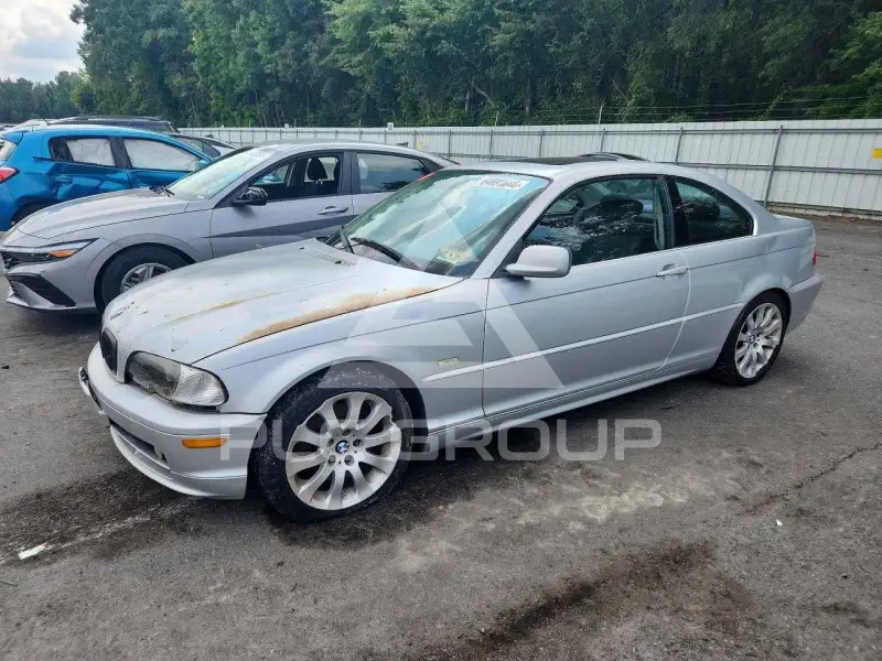 2002 BMW 325 фото