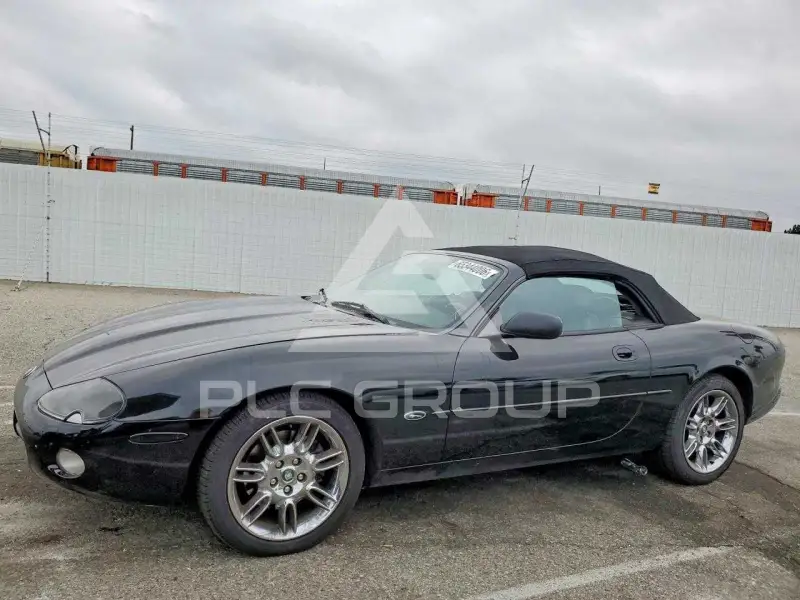 2002 Jaguar XK8 photo