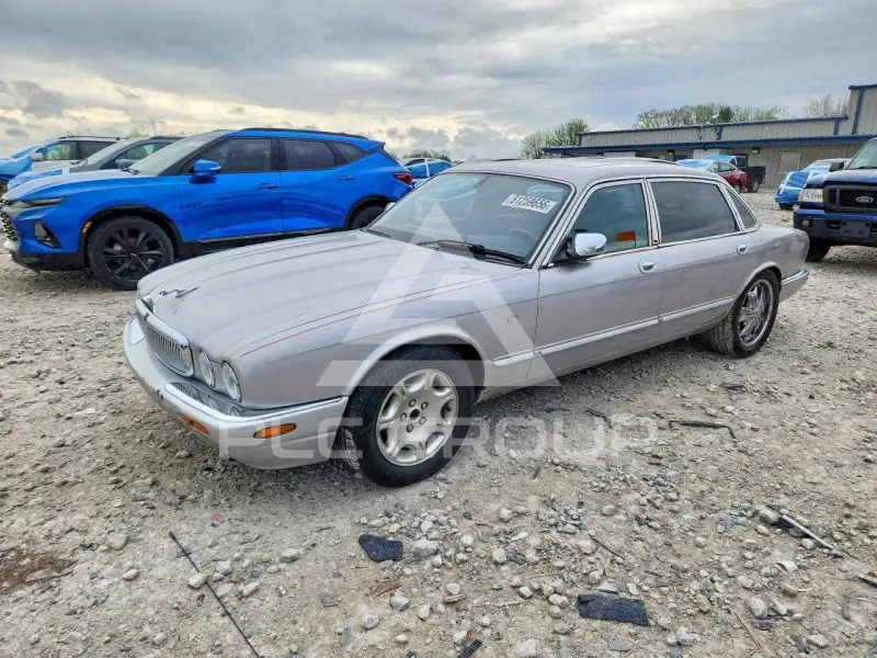 2002 Jaguar XJ фото