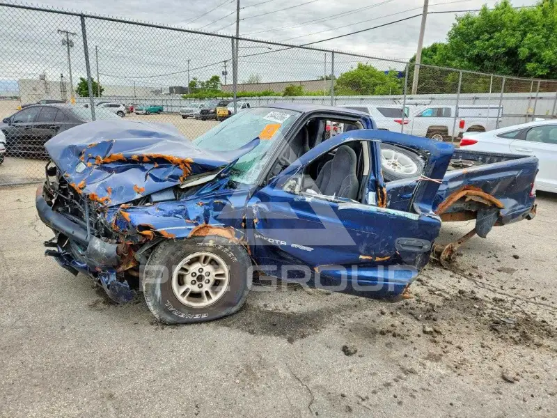 2002 Dodge DAKOTA photo