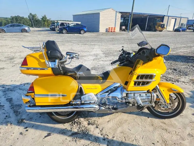 2002 Honda GL фото