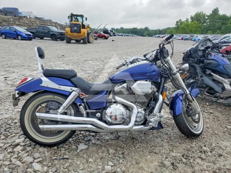 2002 Honda VTX photo