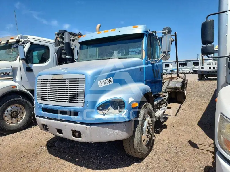 2002 Freightliner All Other photo