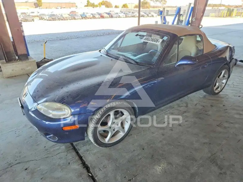 2002 Mazda MX-5 photo
