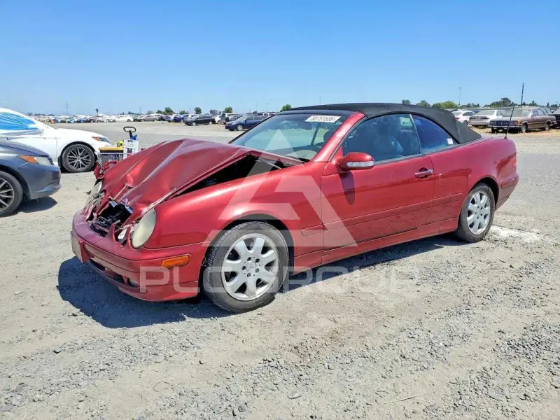 2002 Mercedes Benz CLK фото