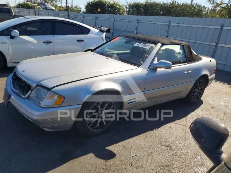 2002 Mercedes Benz SL-Class photo