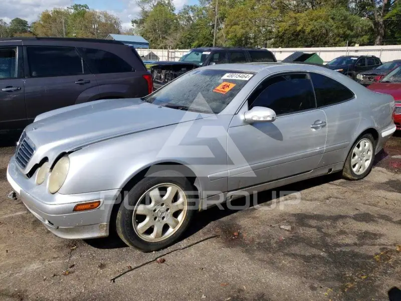 2002 Mercedes Benz CLK фото