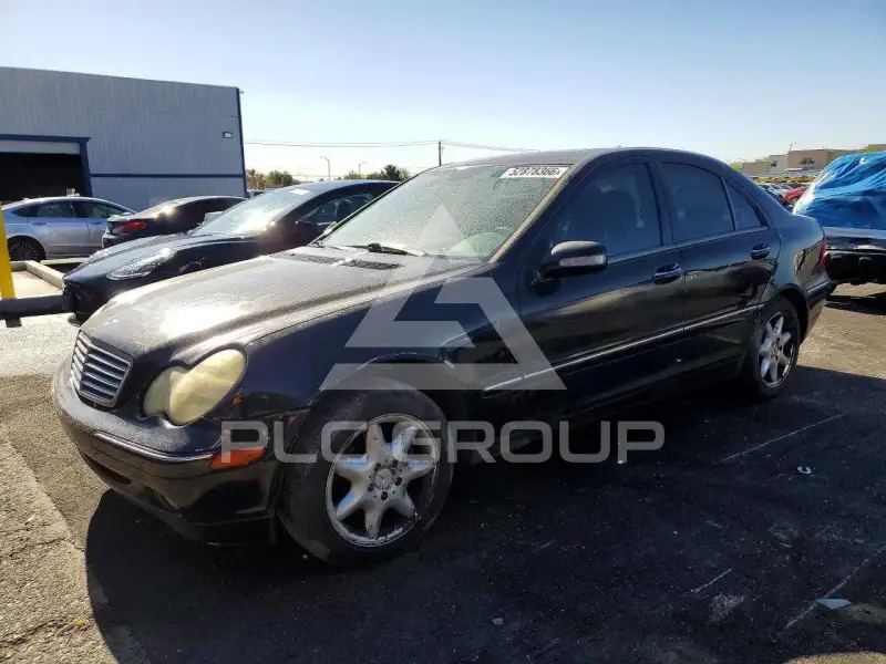 2002 Mercedes Benz C-Class photo