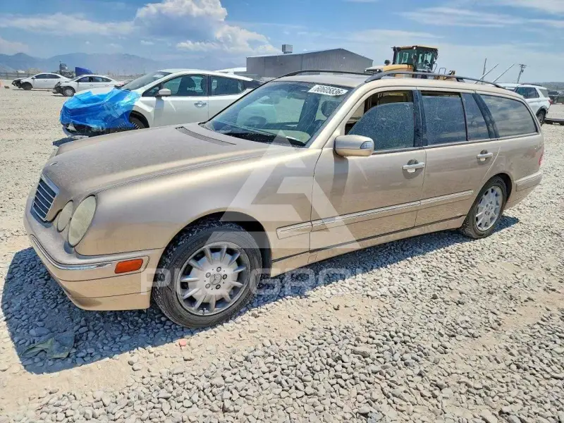 2002 Mercedes Benz E-Class photo