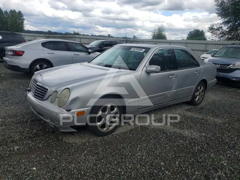 2002 Mercedes Benz E-Class photo