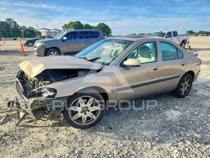 2002 Volvo S60 photo