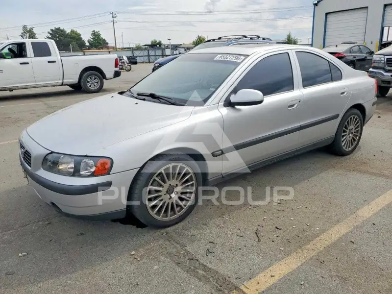 2002 Volvo S60 фото